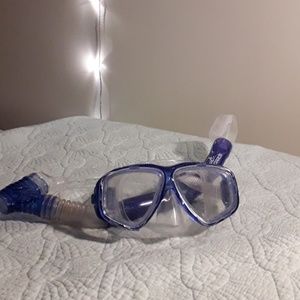 Snorkling gear